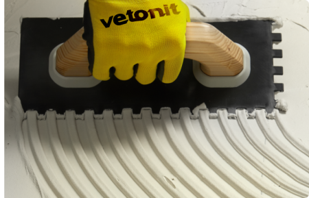 Белый клей-гель с фиброволокном и поперечной деформативностью vetonit Comfort Extreme fix, C2TES1, 20 кг